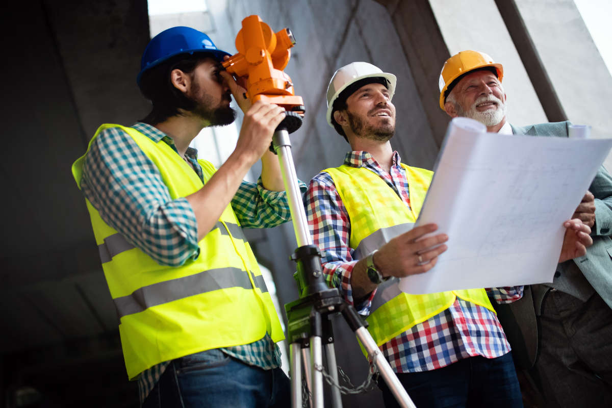 Romac Contracting Ltd provides expert subcontracting services and plant & machinery hire for roofing, construction, and drainage projects. High-quality workmanship and reliable equipment for every job.